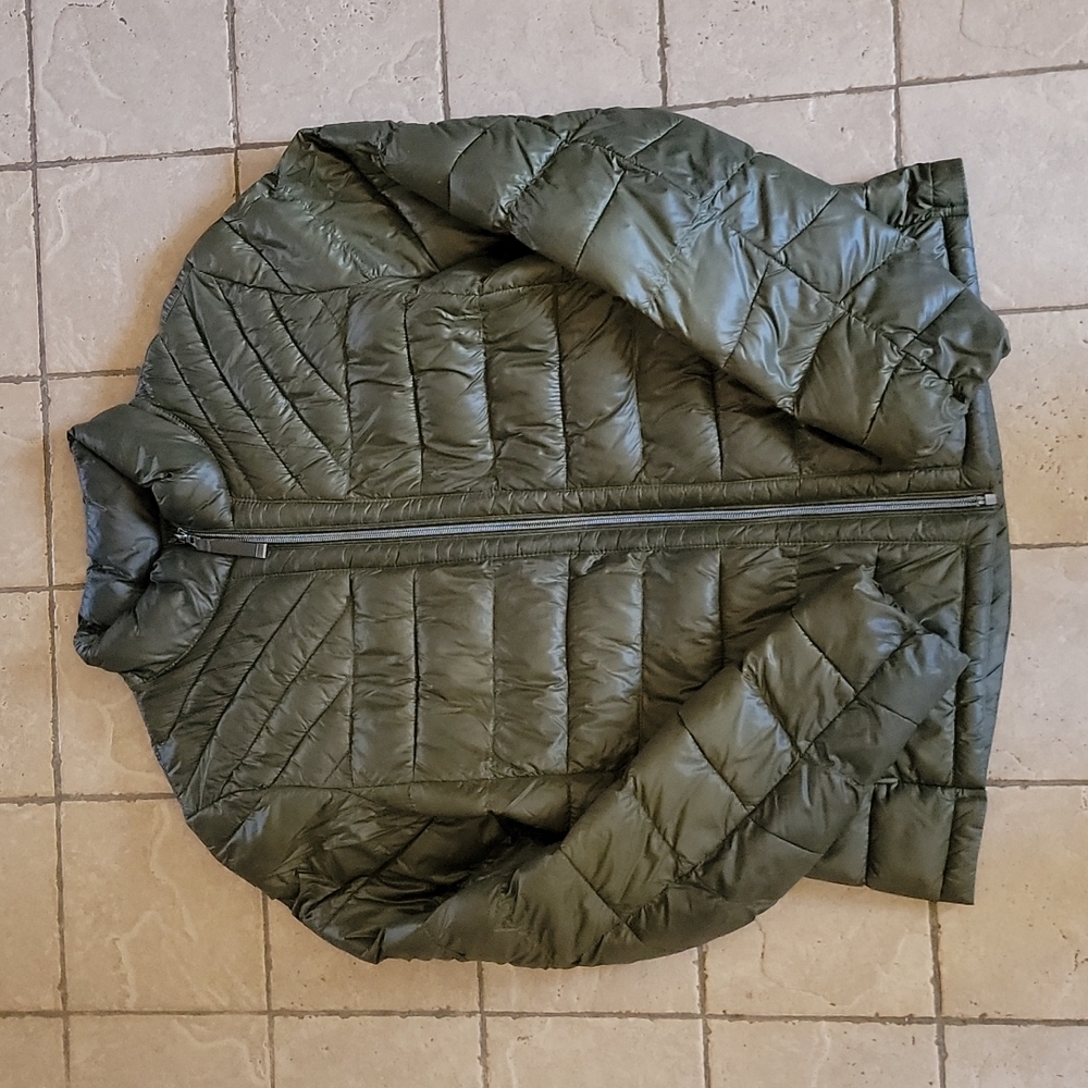 Gap Slim Puffer Coat with Primaloft